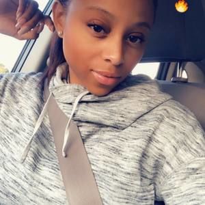 Meet your Posher, Ariana